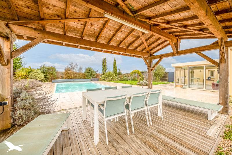Vente Maison MAUZE SUR LE MIGNON - 6 pièces -148 m² - (79210)
