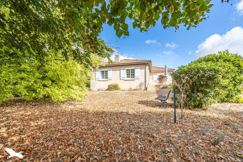 Maison 5 pièces 135 m² · à Mauzé-sur-le-Mignon · 135 m² · 288 640 €