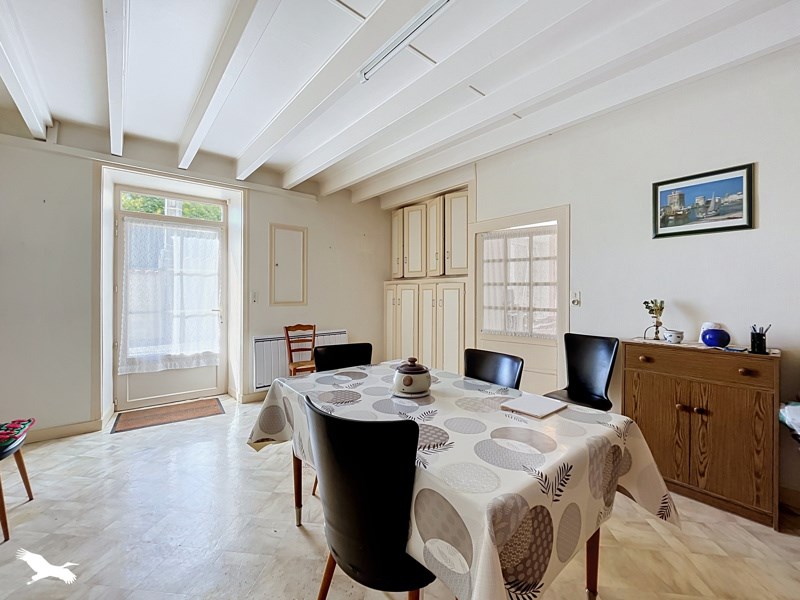 Vente Maison Mauzé-sur-le-Mignon - 5 pièces -124 m² - (79210)