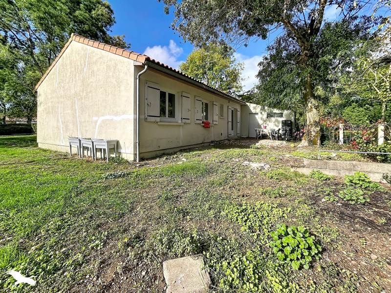 Vente Maison Frontenay-Rohan-Rohan - 4 pièces -73 m² - (79270)
