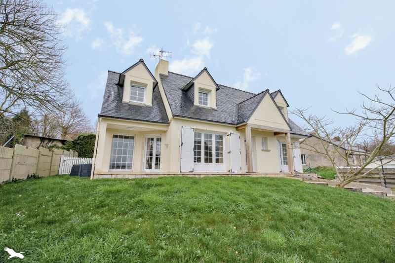 Vente Maison GUIPAVAS - 5 pièces -118 m² - (29490)