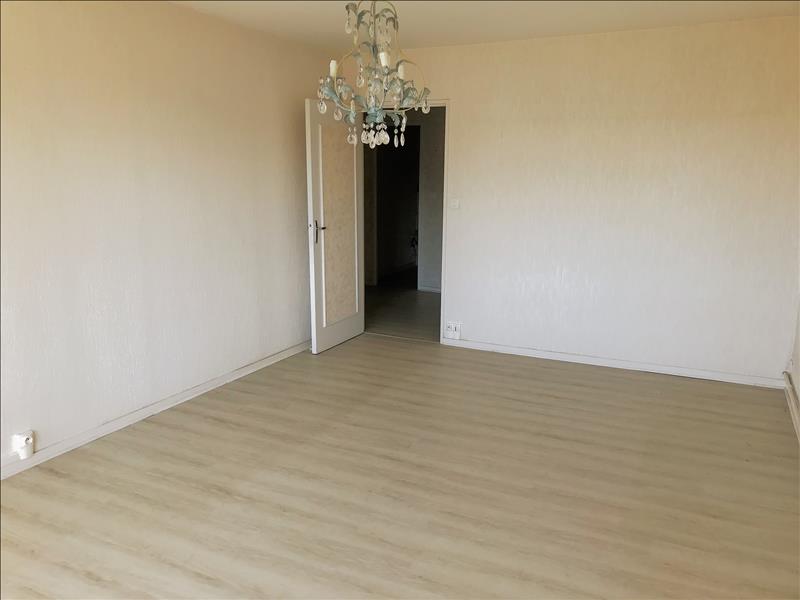 Vente Appartement CHALUS - 4 pièces -80 m² - (87230)