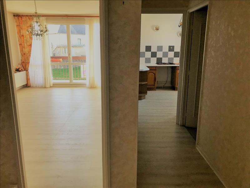 Vente Appartement CHALUS - 4 pièces -80 m² - (87230)