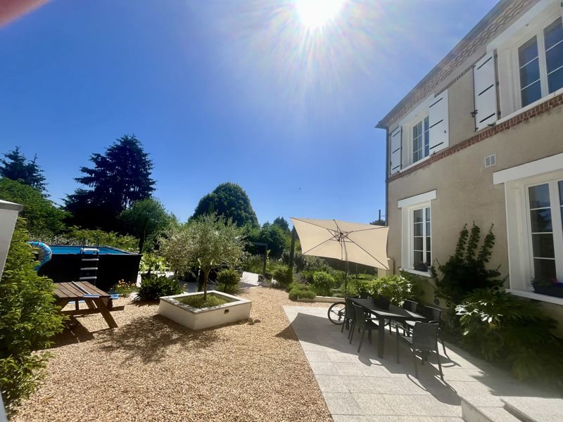 Vente Maison LA CHAPELLE MONTBRANDEIX - 6 pièces -117 m² - (87440)
