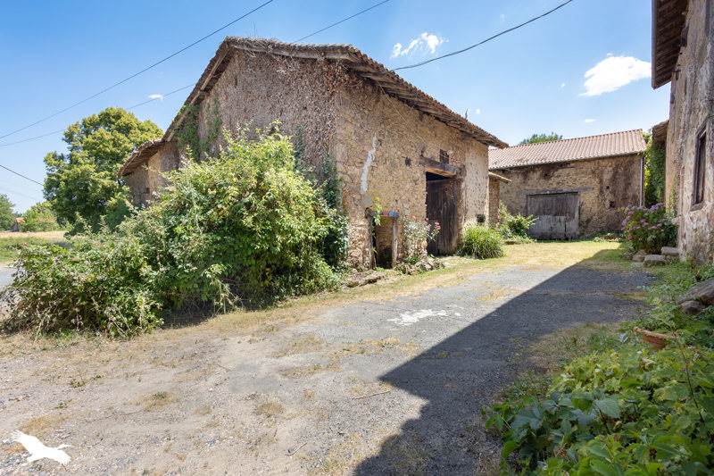 Vente Maison ST LAURENT SUR GORRE - 7 pièces -218 m² - (87310)