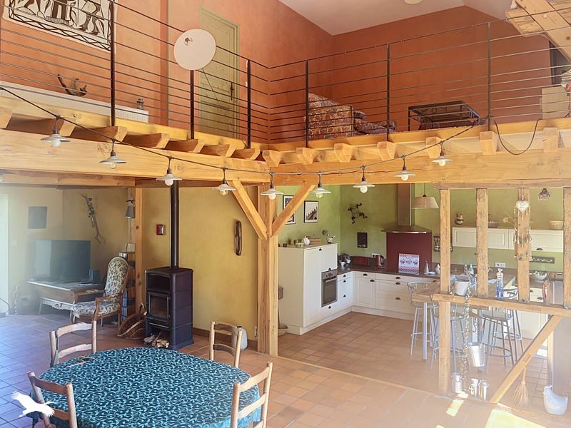 Vente Maison BUSSIERE GALANT - 7 pièces -207 m² - (87230)