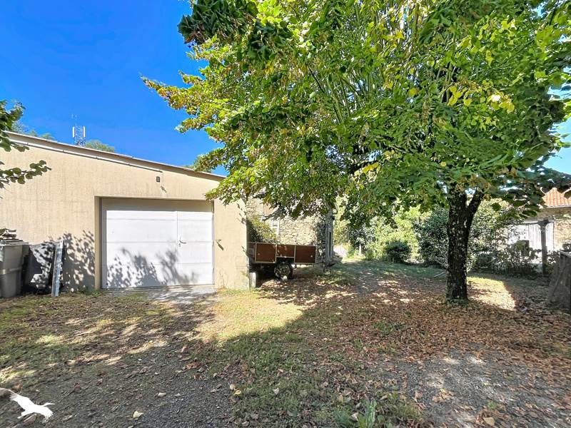 Vente Maison CHALUS - 5 pièces -80 m² - (87230)
