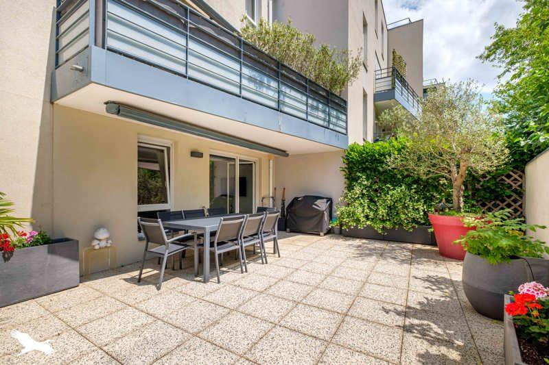 Vente Appartement SATHONAY CAMP - 3 pièces -77 m² - (69580)