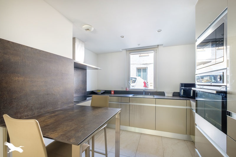 Vente Appartement SATHONAY CAMP - 3 pièces -77 m² - (69580)