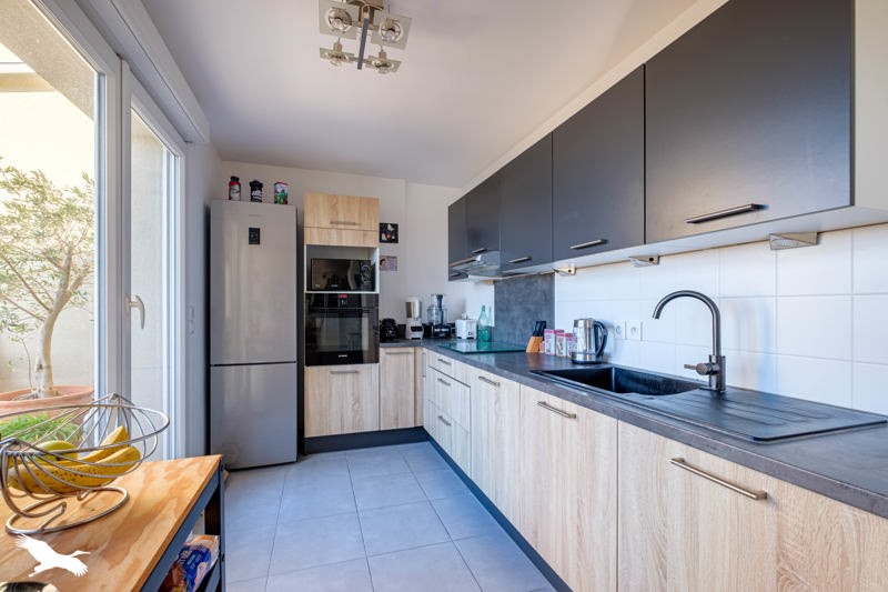 Vente Appartement SATHONAY CAMP - 5 pièces -101 m² - (69580)