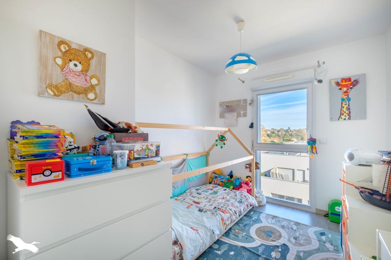 Vente Appartement SATHONAY CAMP - 5 pièces -101 m² - (69580)