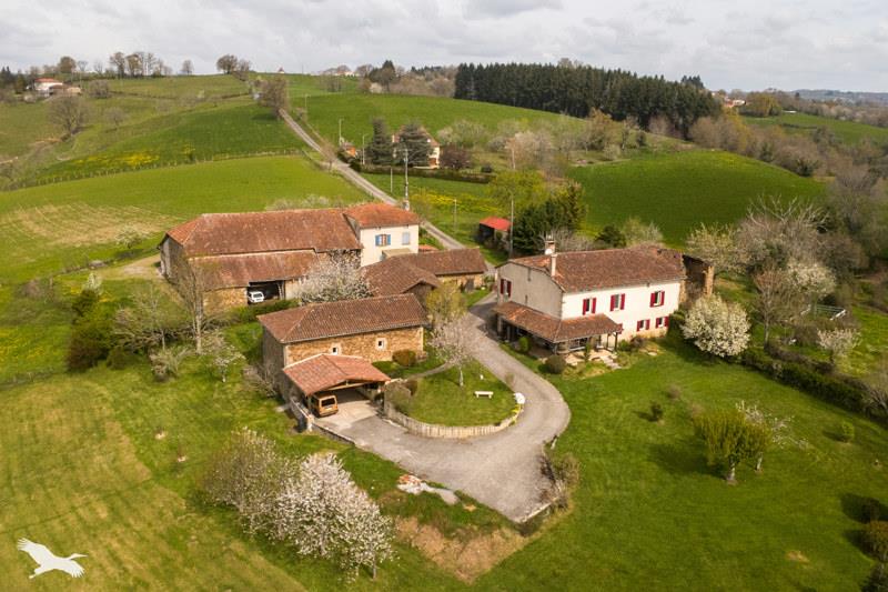 Vente Maison FIGEAC - 7 pièces -232 m² - (46100)