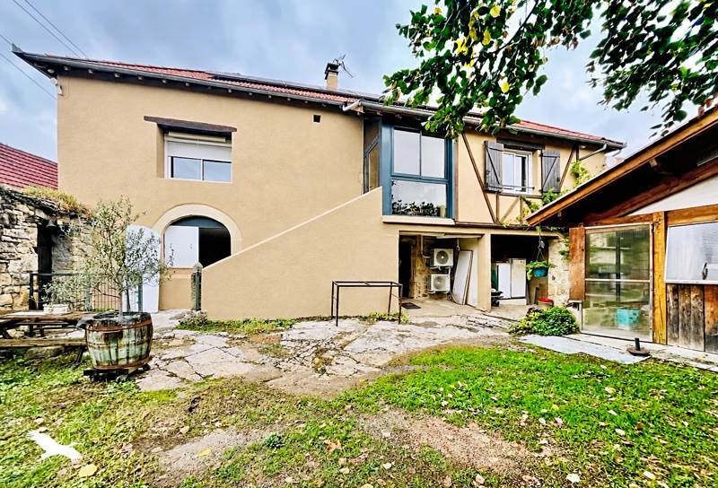 Vente Maison Lissac-et-Mouret - 5 pièces -107 m² - (46100)