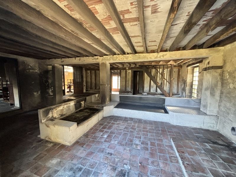 Vente Maison MEASNES - 9 pièces -245 m² - (23360)