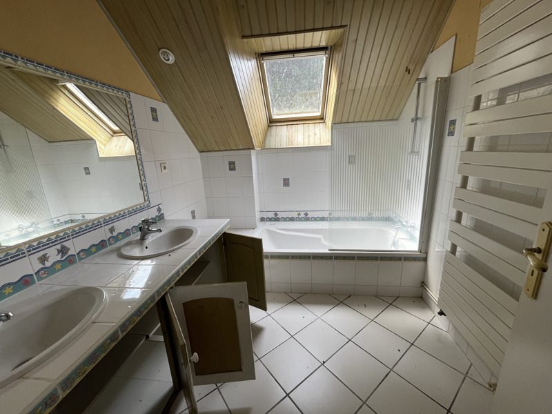 Vente Maison NOUZEROLLES - 4 pièces -117 m² - (23360)