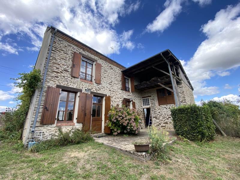 Vente Maison LA CELLETTE - 5 pièces -100 m² - (23350)