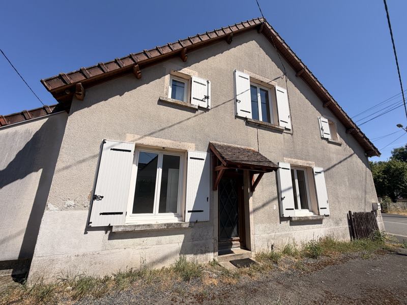 Maison 3 pièces 68 m² · à Montchevrier · 68 m² · 45 000 €
