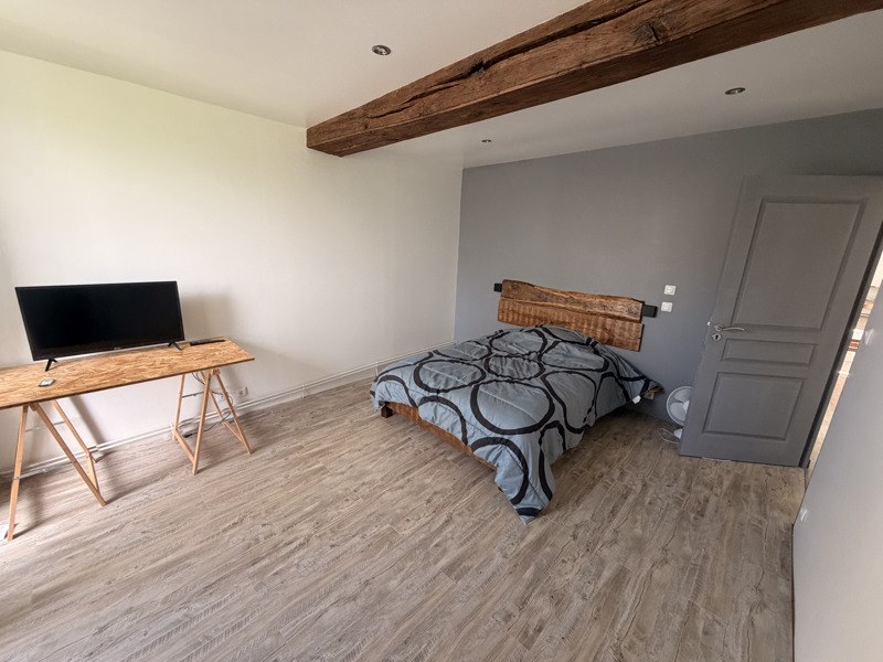 Vente Maison MONTCHEVRIER - 6 pièces -196 m² - (36140)