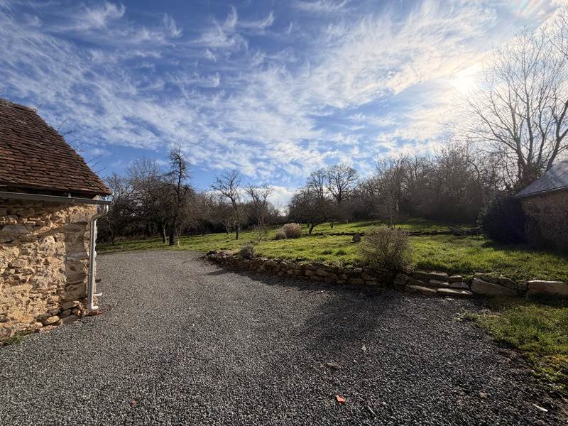 Vente Maison MONTCHEVRIER - 6 pièces -196 m² - (36140)