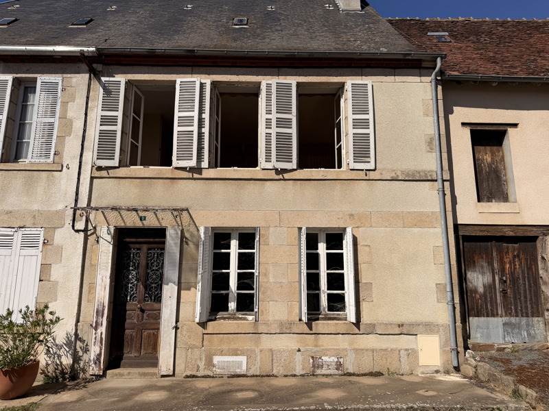 Vente Maison CHENIERS - 5 pièces -105 m² - (23220)