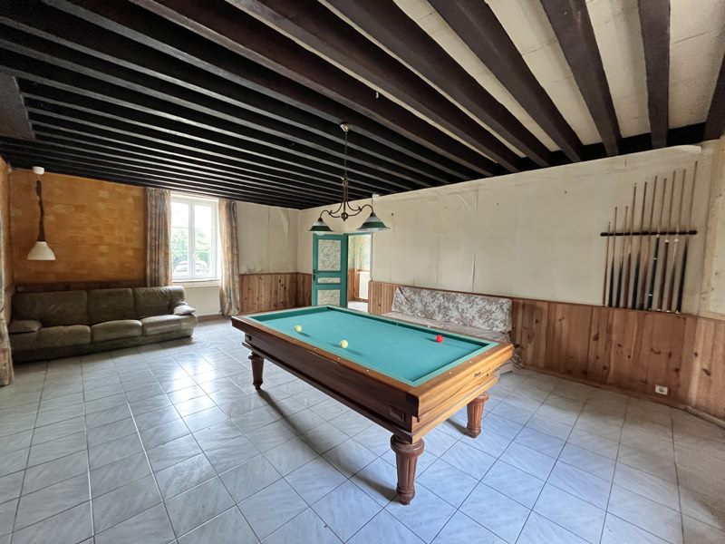 Vente Maison CHENIERS - 7 pièces -284 m² - (23220)