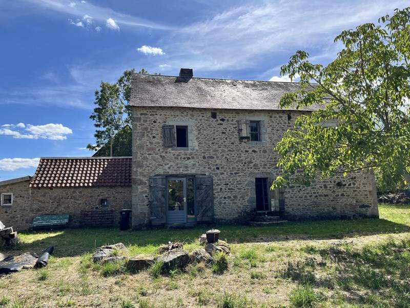 Vente Maison ST DIZIER LES DOMAINES - 6 pièces -154 m² - (23270)