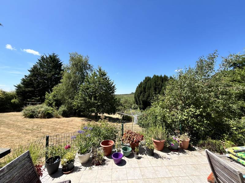 Vente Maison Cluis - 7 pièces -147 m² - (36340)