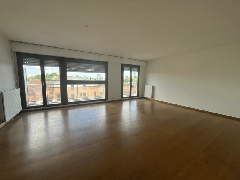 Vente Appartement BORDEAUX - 5 pièces -93 m² - (33200)