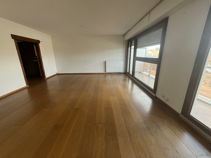 Vente Appartement BORDEAUX - 5 pièces -93 m² - (33200)