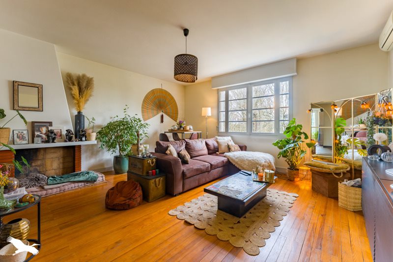 Vente Appartement BORDEAUX - 2 pièces -72 m² - (33200)