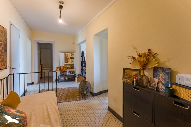 Vente Appartement BORDEAUX - 2 pièces -72 m² - (33200)