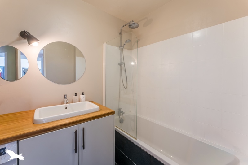 Vente Appartement BORDEAUX - 2 pièces -48 m² - (33200)