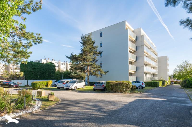 Vente Appartement BORDEAUX - 2 pièces -48 m² - (33200)