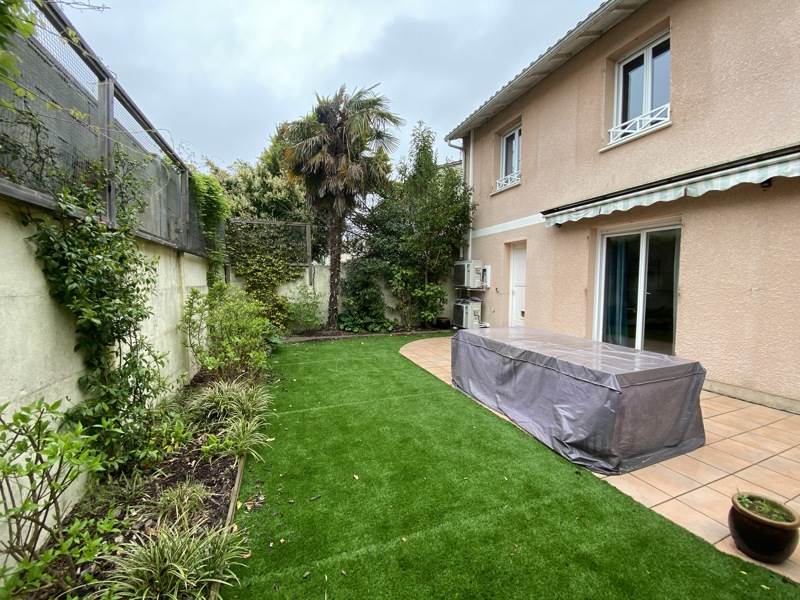 Vente Maison BORDEAUX - 7 pièces -136 m² - (33200)