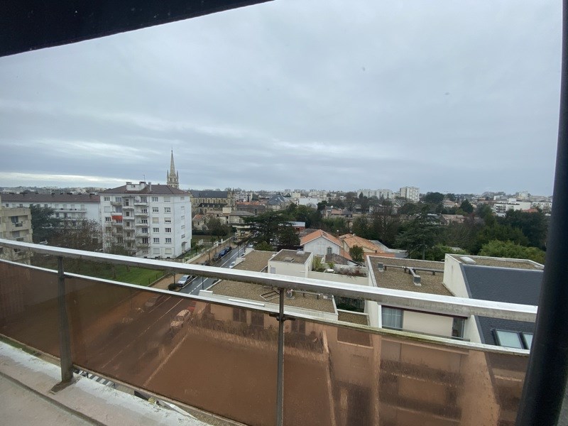 Vente Appartement BORDEAUX - 2 pièces -46 m² - (33200)
