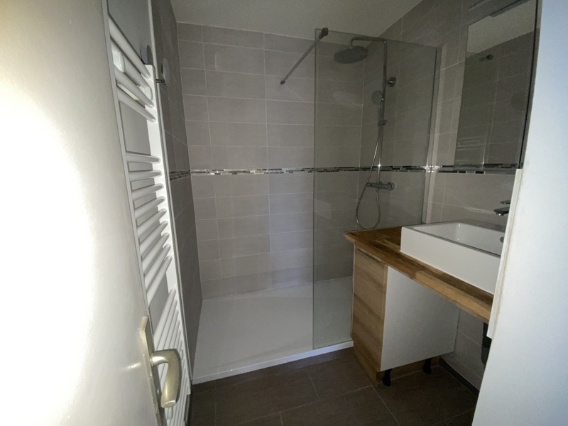 Vente Appartement BORDEAUX - 2 pièces -46 m² - (33200)