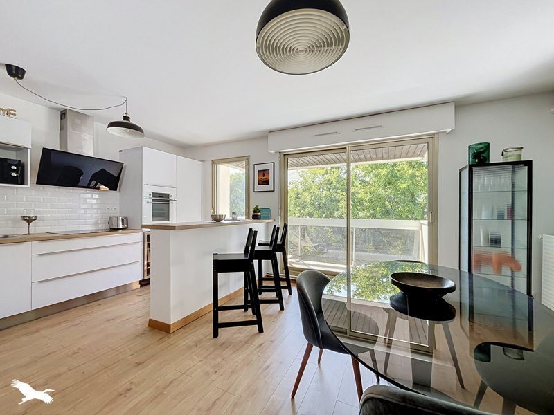 Vente Appartement BORDEAUX - 2 pièces -63 m² - (33200)