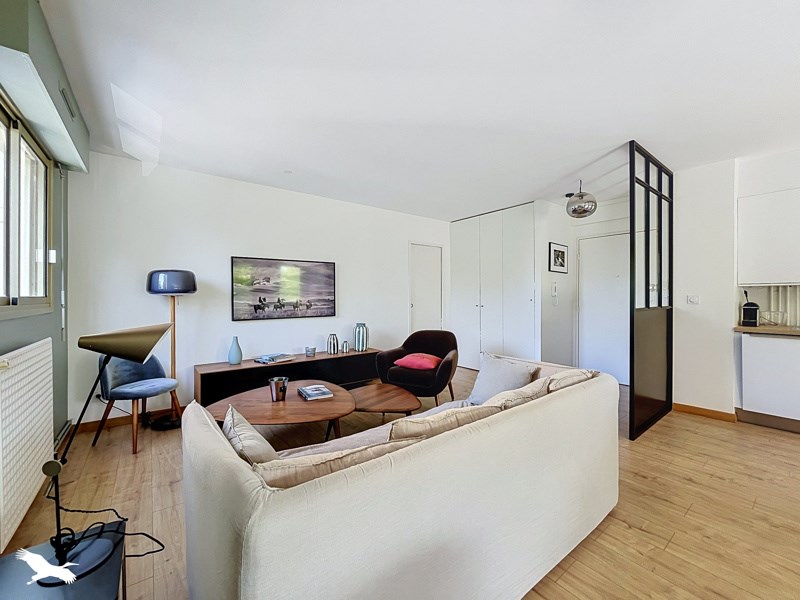 Vente Appartement BORDEAUX - 2 pièces -63 m² - (33200)