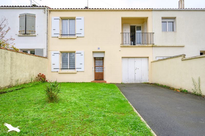 Vente Maison LA ROCHELLE - 4 pièces -77 m² - (17000)