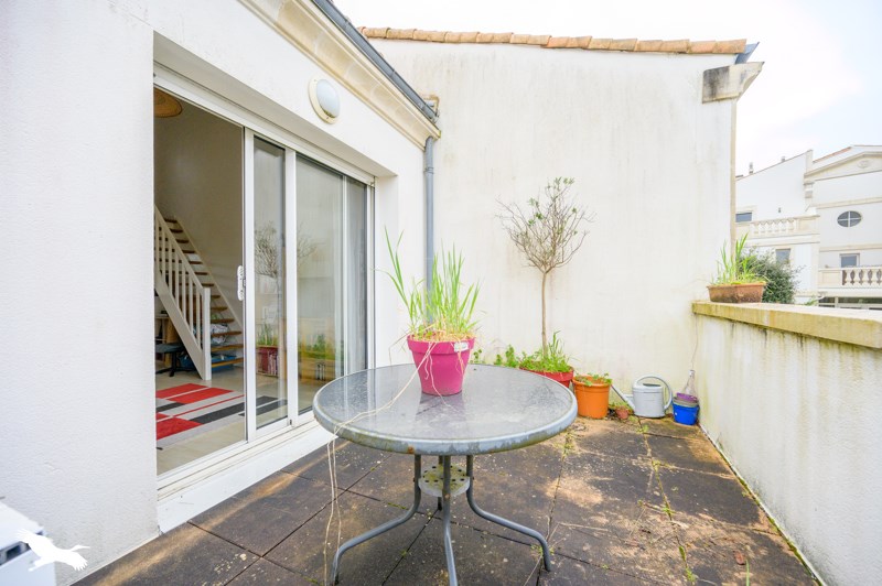 Vente Appartement LA ROCHELLE - 2 pièces -44 m² - (17000)