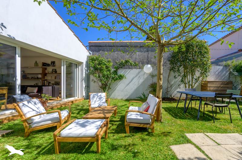 Vente Maison LA ROCHELLE - 8 pièces -202 m² - (17000)