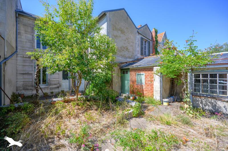 Maison 13 pièces 210 m² · à La Rochelle · 210 m² · 859 216 €