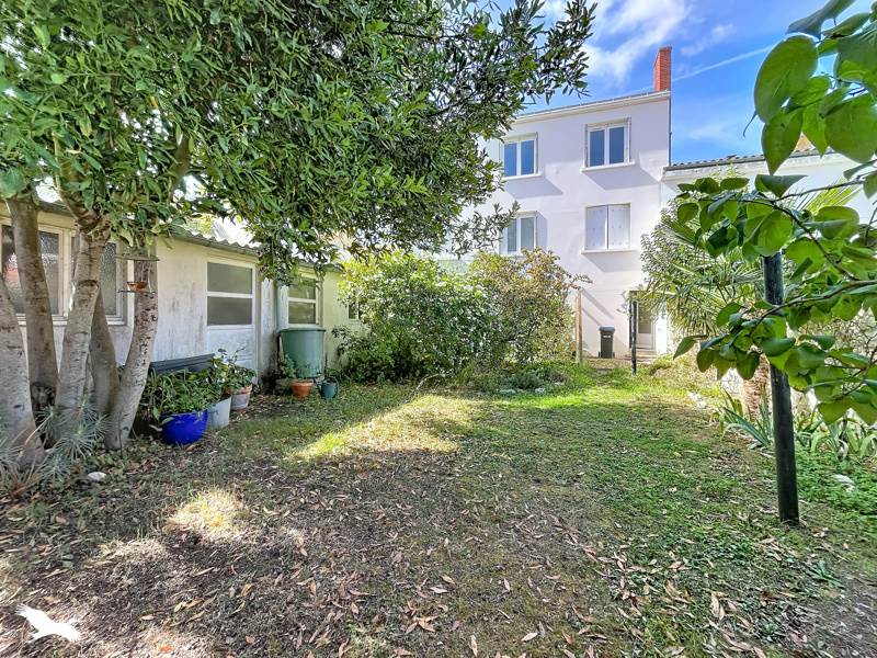 Vente Appartement LA ROCHELLE 17000 4 pièces - 68 m²