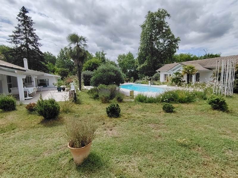 Vente Maison PONTONX SUR L ADOUR - 7 pièces -280 m² - (40465)