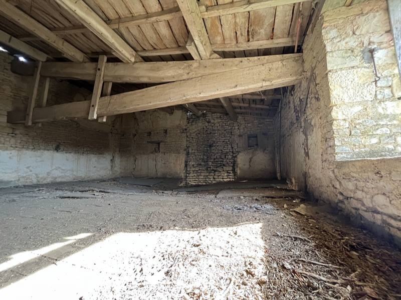 Vente Maison ORADOUR - 5 pièces -182 m² - (16140)