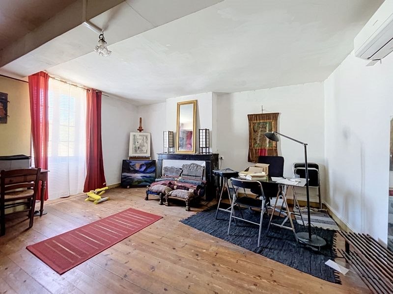 Vente Maison Aigre - 5 pièces -170,5 m² - (16140)