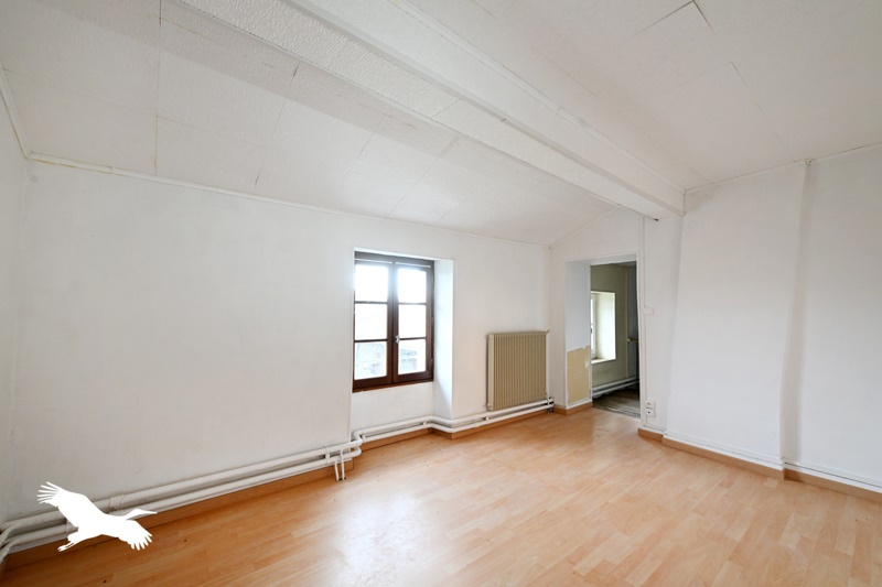 Vente Maison GENAC BIGNAC - 6 pièces -202 m² - (16170)