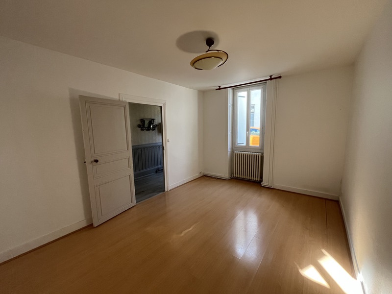 Vente Maison ROUILLAC - 5 pièces -83 m² - (16170)