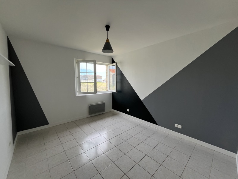 Vente Maison ST GENIS D HIERSAC - 4 pièces -98 m² - (16570)