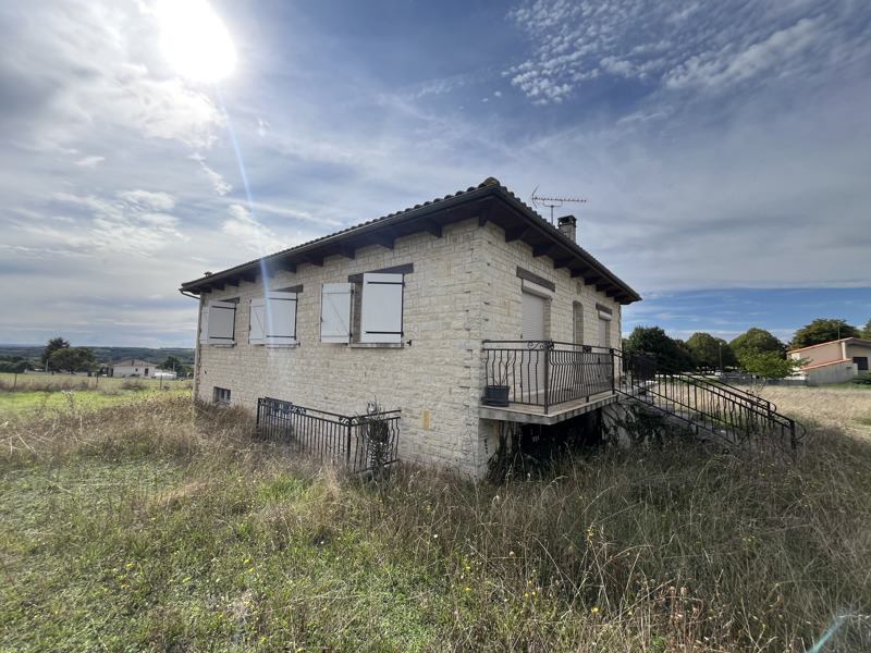 Vente Maison ST GENIS D HIERSAC - 4 pièces -98 m² - (16570)